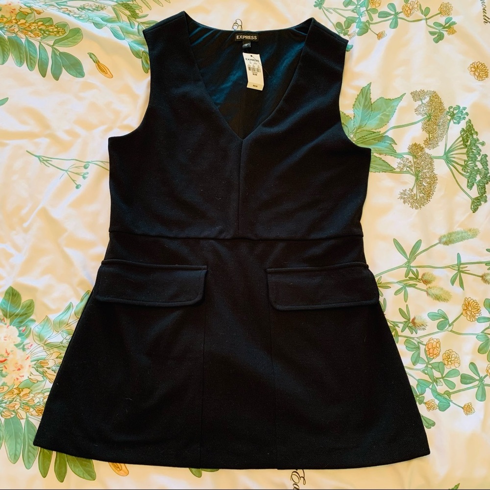 Express NWT Black Tunic Top